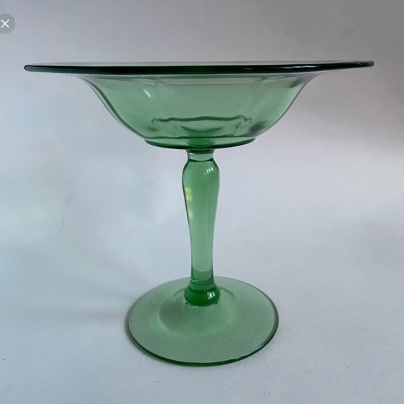 Uranium Bundle of Vintage Vaseline Tulip Edged Sherbets & Fostoria Fairfax Glass - Picture 15 of 17